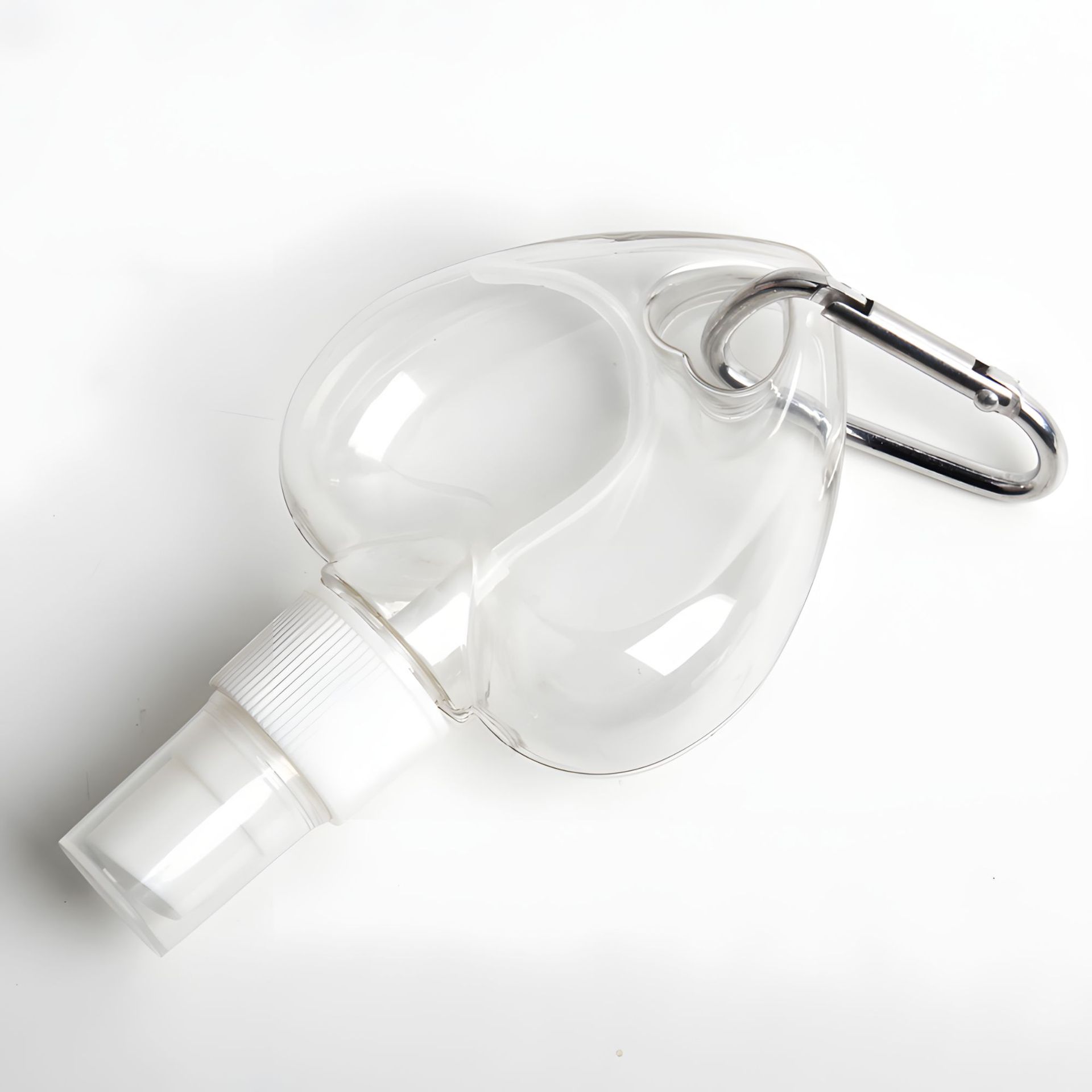 Store Manager Recommends Petg Material 50ml Heart-Shaped Hook Bottle for Dispensing Hand Sanitizer Gel and Alcohol Spray