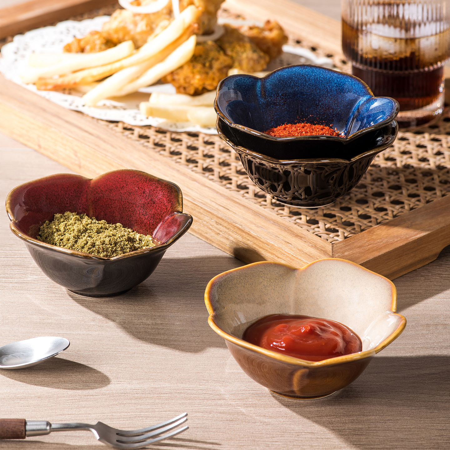 Colorful Ceramic Dipping Bowls, Snack Bowls, High Aesthetic Plum Blossom-Shaped Condiment Dishes, Restaurant Appetizer Bowls, Small Soup Bowls, Ice Cream Bowls
