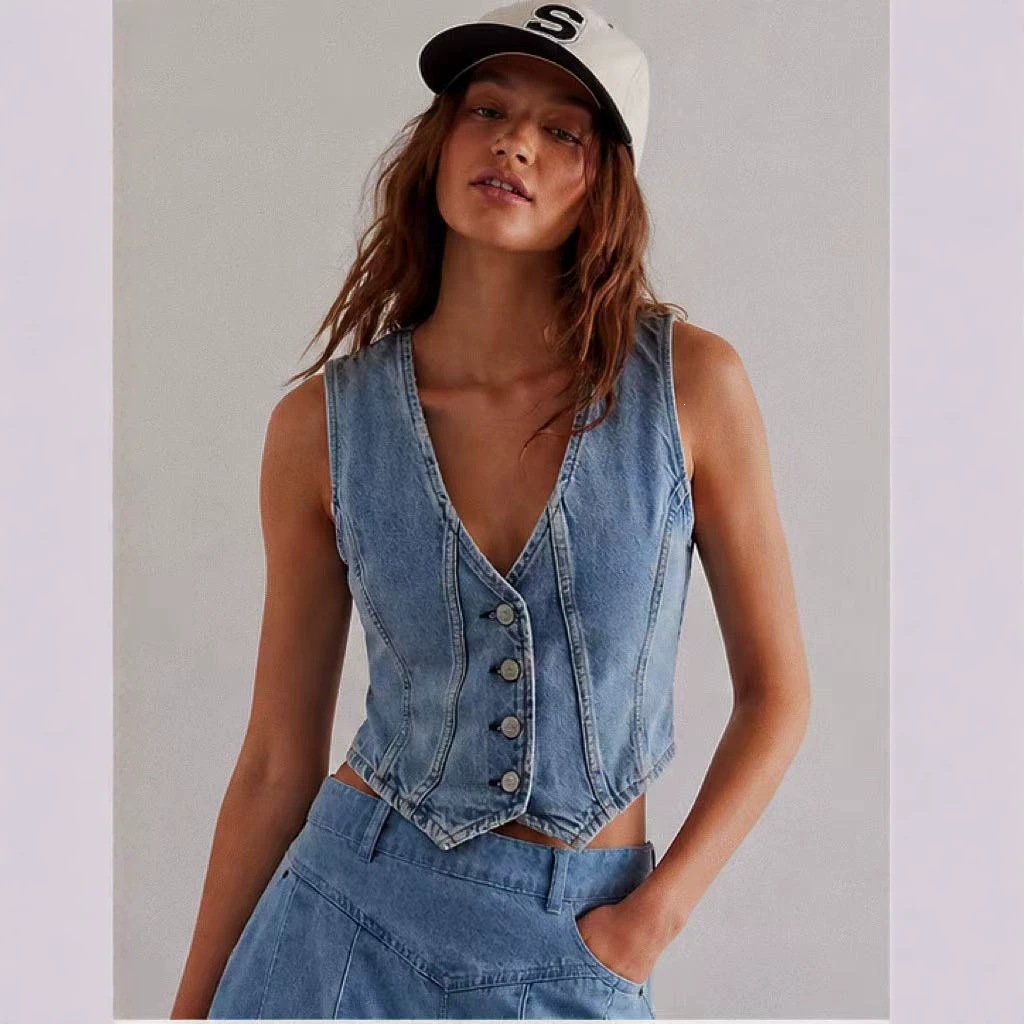 New Trendy Women's Vest from European and American Cross-Border Source Factories, Featuring a Waist-Cinching Design, Sexy Deep V-Neck, and Suitable for Layering or Wearing Alone