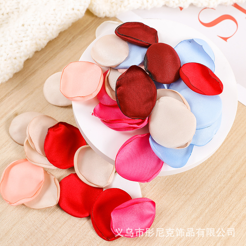 Cross-Border Hot Selling Roasted Burnt Edge Fabric Simulated Rose Fake Petals Wedding Room Decoration Materials Accessories Wedding Supplies
